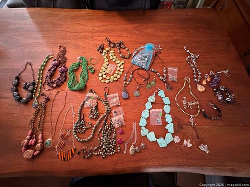 Costume Jewelry  (1 of 13)
