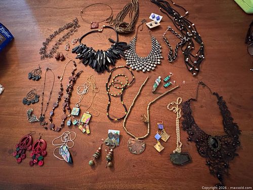 Costume Jewelry  (1 of 18)