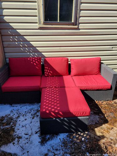 Outdoor sofa and ottoman (1 of 14)