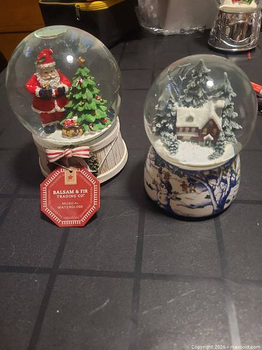 Lot #179 (1 of 4)