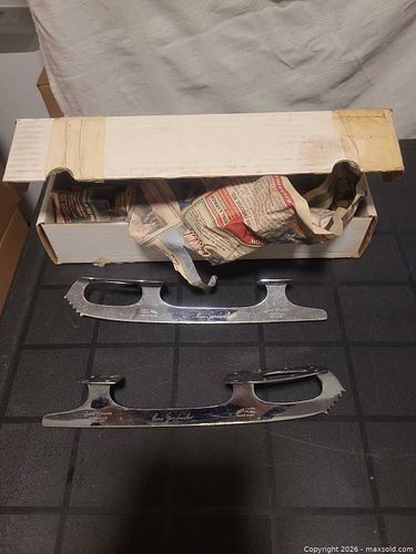 John Wilson (Sheffield) Hans Gerschurler Signed Figure Skate Blades (1 of 5)