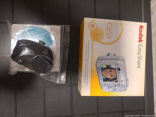 Kodak EasyShare C653 & Logitech QuickCam with Accessories (1 of 4)
