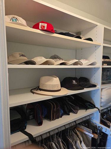 Assorted Golf Caps, Visors, Panama Hats & Small Travel Pouches B (1 of 10)