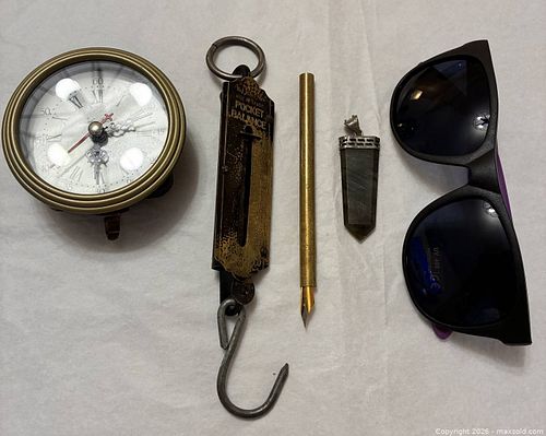 Collectibles Lot (1 of 4)