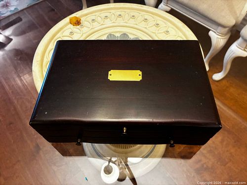 Jewelry box  (1 of 4)