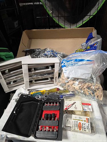 Hardware and tools (1 of 3)