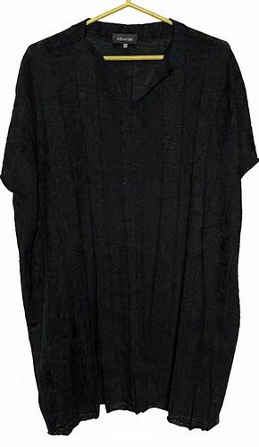 Eskandar Dark LINEN and Nylon Short-Sleeved Crew Neck Shirt. (1 of 4)