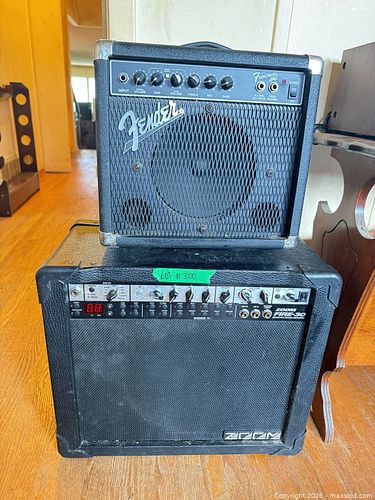 Guitar Amplifiers (1 of 9)