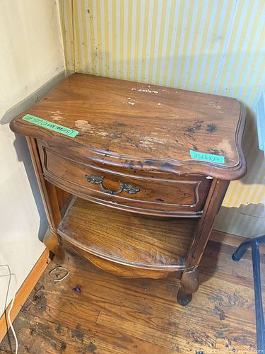 Side Tables (1 of 10)