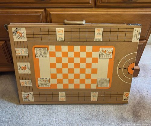 1950's/60's All-Luminum Products Folding Gaming Table (1 of 10)
