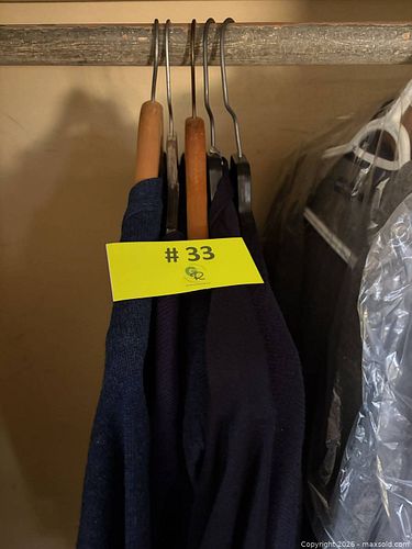 Lot #33 (1 of 18)