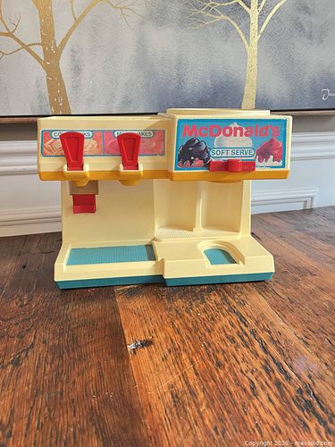 Lot #47 (1 of 7)