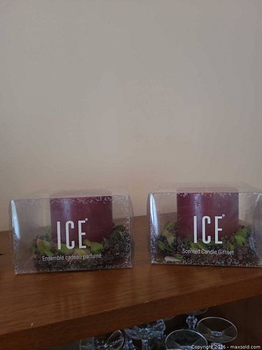 3 pairs - Christmas/ Holiday Candles; Brass Candle Holders, Tapers, Boxed Pillars & Decorative Rings (1 of 3)