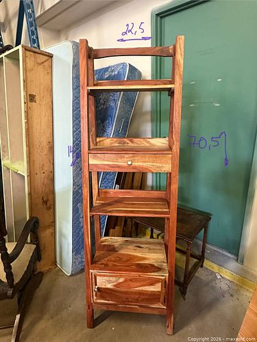 Lot #133 (1 of 8)
