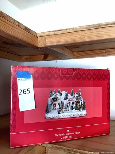 Lot #265 (1 of 4)