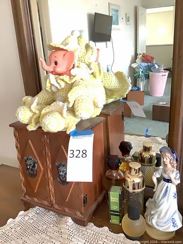 Lot #328 (1 of 6)