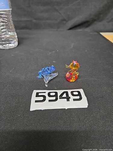 Lot #5949 (1 of 9)
