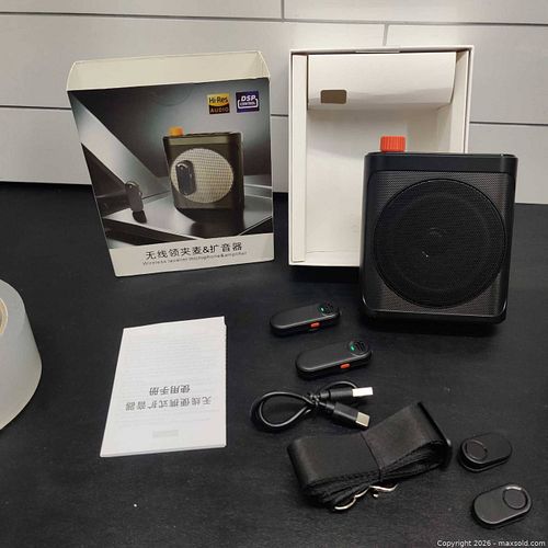 Dual Wireless Lavender Microphones and Voice Amplifier Speaker  (1 of 6)