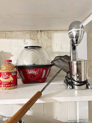 Popcorn Maker, Drink/Milkshake Mixer & Accessories (1 of 8)