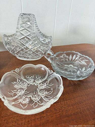Set of 3 Small Clear Cut Crystal Candy/Bonbon Dishes (1 of 6)