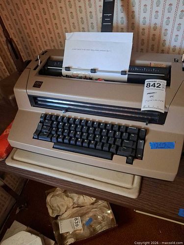 Typewriter A (1 of 8)