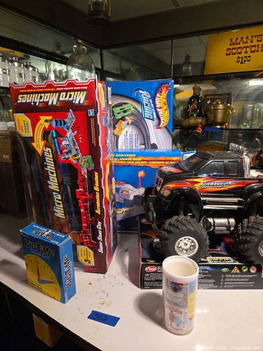 Lot #352 (1 of 10)