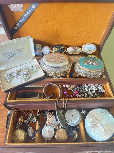 Lot #131 (1 of 6)