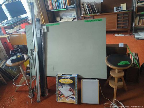 Drafting table Set with Drafting Arm, Artograph Light Tracer, 2 stools and more (1 of 15)
