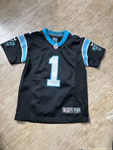 Lot #8 (1 of 3)