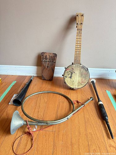 Vintage Musical Instruments: Banjo, Thumb Piano, Brass French Horn, Bagpipe Practice Chanter (1 of 11)
