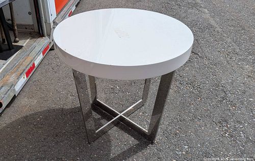 Lot #26 (1 of 3)