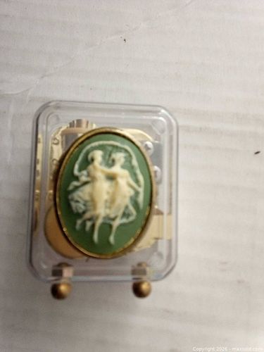 Lot #181 (1 of 1)