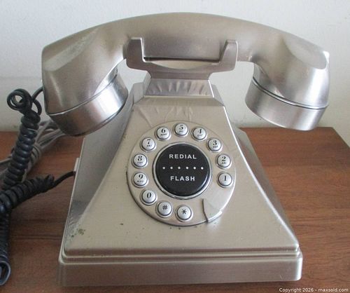 VINTAGE 50'S SILVER TIFFANY LAND LINE TELEPHONE  (1 of 6)
