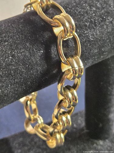 Lot #22 (1 of 6)