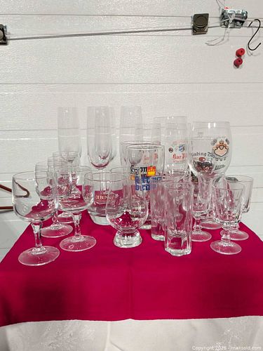 Crystal and or glass  (1 of 5)