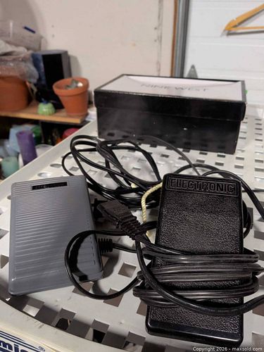 Sewing machine pedals (1 of 3)