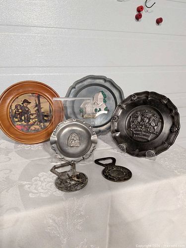 Vintage plaques and more  (1 of 7)