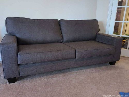Sofa D (1 of 9)