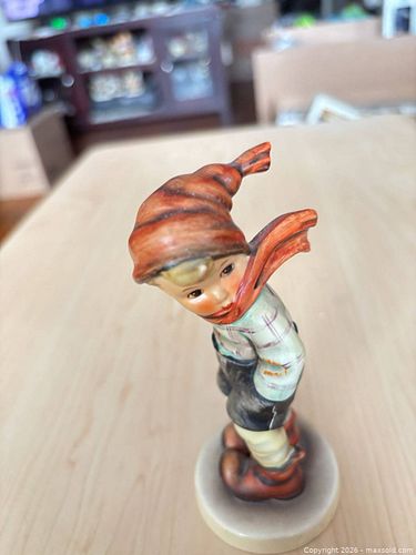 Lot #15 (1 of 9)