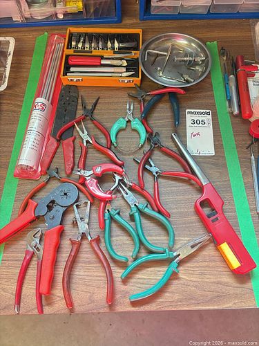 Assorted Hand Tools: Pliers, Cutters, Hobby Knives & Tubing B (1 of 8)