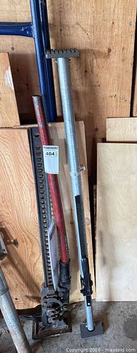 Lot #404 (1 of 7)
