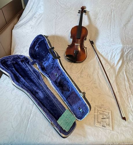 Violin with Case, Bow & Accessories – Complete Starter Set (1 of 18)