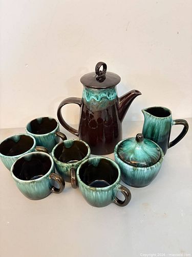 Lot #18 (1 of 8)
