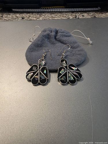 Lot #65 (1 of 4)