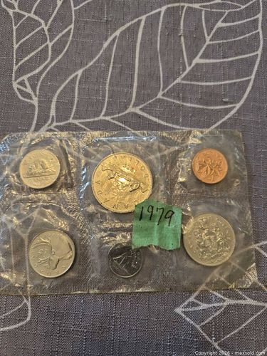 Lot #52 (1 of 2)