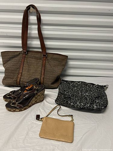 Lot #42 (1 of 16)