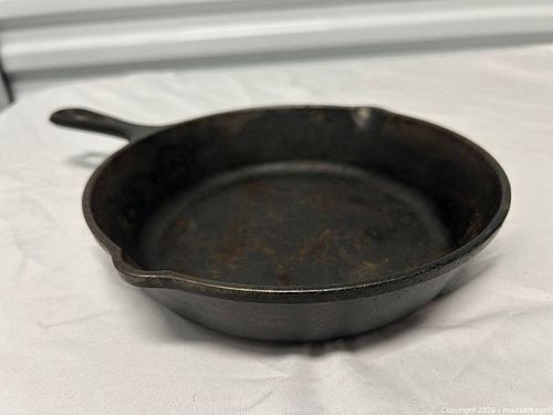 Lot #40 (1 of 7)