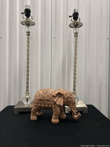 Lot #26 (1 of 16)