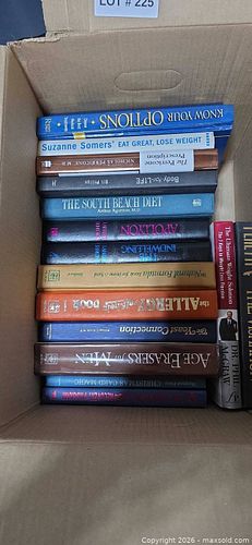 Mixed Lot of 15–25 Paperback & Hardcover Books (1 of 3)