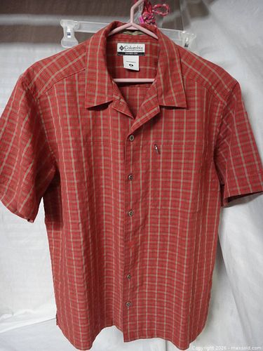 COLUMBIA MEDIUM SHIRT (1 of 4)